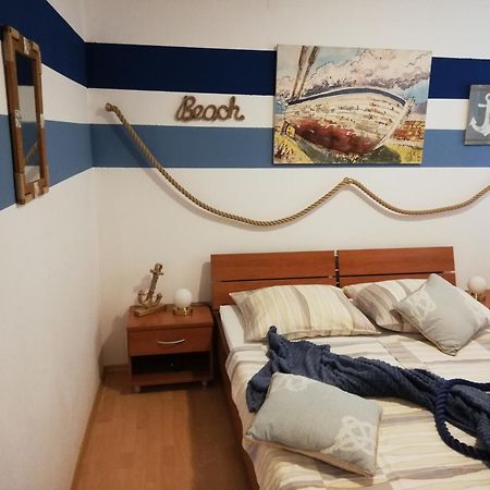 Apartments Eti ボル エクステリア 写真